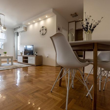Apartmani Hemera فاليفو المظهر الخارجي الصورة