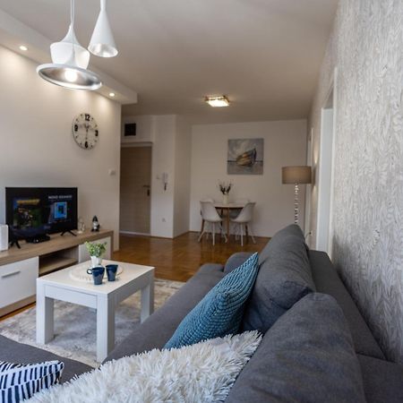 Apartmani Hemera فاليفو المظهر الخارجي الصورة
